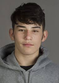 Valdez win sparks East wrestlers