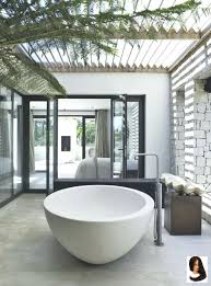 10 Des Plus Belles Baignoires De Bain Libres Walkinshowers Org New Ideas Maison Idees Salle De Bain Salle De Bain Design
