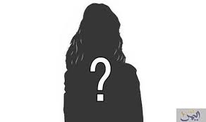 مطربة لبنانية تستغل حب منتج عربي خمسيني Peace Gesture Darth Art