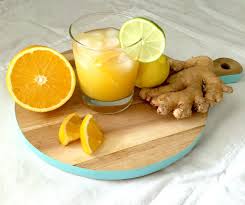 Vitaminbombe Gegen Die Erste Erkaltung Orange Ingwer Drink Auf Eis Ingwer Drink Tipps Gegen Erkaltung Ingwer Saft