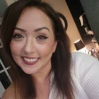 Amanda Winge's Instagram, Twitter & Facebook