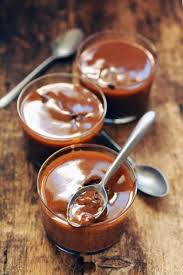 Creme Au Chocolat Et Au Caramel Pour Terminer Un Menu Vraiment Tres Tres Reconfort Food Avec Marque Repere Creme Au Chocolat Recettes Sucrees Recette Dessert