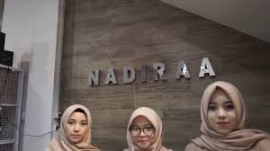 Vape tricks #2 :trik vape skil dewa by hijab cantik zeze zenny zeze zenny menampilkan trik vape skil dewa, trik. Helvetica Austin Bespoke Nadiraa Hijab
