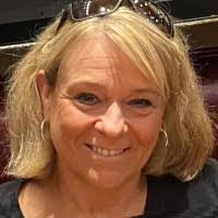 Maureen Menton's Instagram, Twitter & Facebook