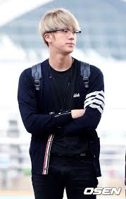 bts at incheon airport heading to manila philippines 160902 jin seokjin kim seokjin seokjin bts