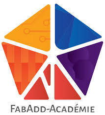 Bureau virtuel, aire ouverte, bureaux fermés, studio de photo et salle de conférence. Partenaires L Iut De Troyes Urca Fabadd Academie