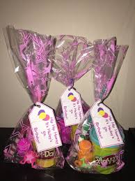 Birthday Goodie Bag Ideas Birthday Goodie Bags For School Play Doh Bubbles Chinese Yo Yo And A Jumping Frog 91 Per Birthday Favors Kids Teacher Birthday Gifts Birthday Goodie Bags