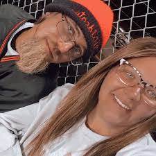 Roxanne Byrne's Instagram, Twitter & Facebook