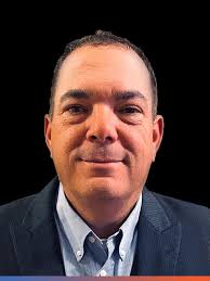 Brad Pate's Instagram, Twitter & Facebook