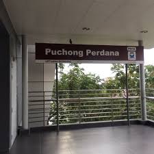 Find the travel option that best suits you. Fotos Bei Rapidkl Puchong Perdana Ph18 Lrt Station Bahnhof