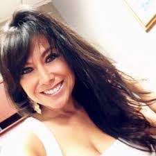 Liz Collazo's Instagram, Twitter & Facebook