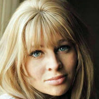 The thief, his wife and her sister. About Julie Christie British Actress And Activist 1940 Biography Facts Career Wiki Life