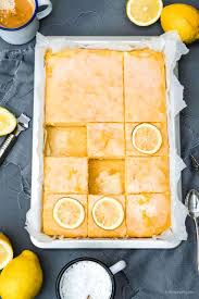 Zitronenschnitten Rezept Zitronenschnitten Saftiger Blechkuchen Und Rezepte