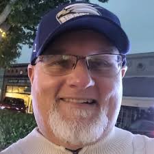 Looking forward to my latest design hitting the track this weekend Las  Vegas Motor Speedway. Fresh scheme for Noah Gragson and Beef-a-Roo 🎨