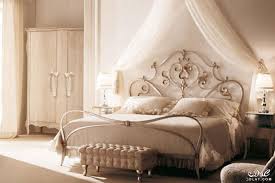 غرف نوم كلاسيك 2021 احلى بنات