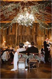 Winter Mountain Wedding In Tennessee Barn Wedding Decorations Fall Barn Wedding Winter Mountain Wedding
