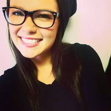 Danielle Coles (@daniellecolesxo)