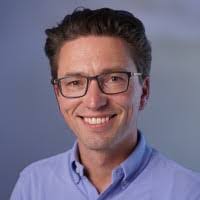 Patrick Visser's Instagram, Twitter & Facebook