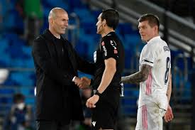 Currently, real madrid rank 2nd, while sevilla hold 4th position. Lxpfhvgwrw6efm