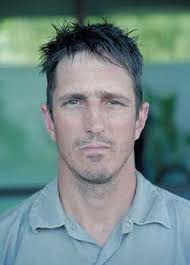 If there was a hl movie, it'd be cool for this guy to make a cameo and just  say "i didn't see you board' : r/HalfLife