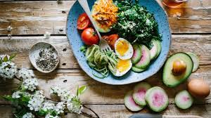 Hábitos y alimentos que ayudan a aumentar la expectativa de vida con calidad