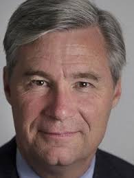 Whitehouse joins senators in visit to U.S. troops