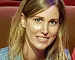 Hand Therapist 2 Archives