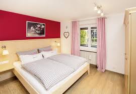 Haus im herzen oberstdorfs mit 8 individuellen, modernen, gemütlichen ferienwohnungen aktiv in den bergen zu allen jahreszeiten. Ferienwohnung Haus Jahreszeiten Deutschland Oberstdorf Booking Com