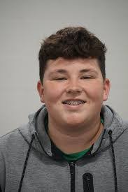 Bethany Pinzone's Instagram, Twitter & Facebook