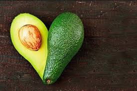 Buah alpukat yang satu ini dari bentuk dan warnanya sangat mudah dibedakan dengan jenis bentuk buahnya bulat agak lonjong, tapi bijinya bulat. Wajib Tahu 10 Manfaat Buah Alpukat Yang Kaya Akan Vitamin