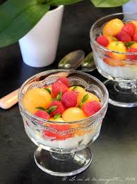Mousse De Mozzarella Au Basilic Et Aux Fruits D Ete Mozzarella Fruits Mousse
