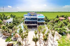 La Villa Les Marseillais Aux Caraibes Kador Over Blog Com En 2020 Caraibes Villa Les Marseillais