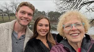 Pam Paterson's Instagram, Twitter & Facebook