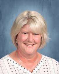 Lauri Decker's Instagram, Twitter & Facebook