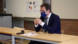 Location d'un cuistax 4 places. 11 Mars 2021 Rencontre Avec Les Eleves Du Cefa De Court Saint Etienne Youtube