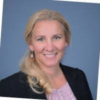 Ellie Ferrer's Instagram, Twitter & Facebook