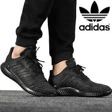 Adidas ist einer der traditionsreichsten sportartikelhersteller überhaupt. Schwarze Adidas Schuhe Herren Gunstig Kaufen Ebay
