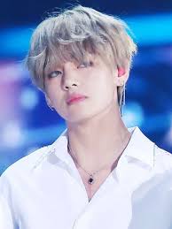 Pin By On Bts Bts Taehyung Kim Taehyung Taehyung