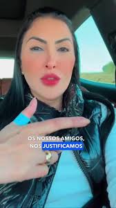 Você já parou para pensar que, quando defendemos os nossos amigos, estamos  justificando a nossa amizade? Isso significa que não precisamos provar nada  para ninguém. Um verdadeiro amigo não precisa ...