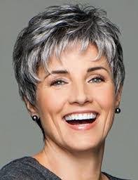 Ines Crespo's Instagram, Twitter & Facebook