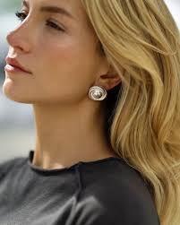 Naomi by Aureum Collective at THE MILE