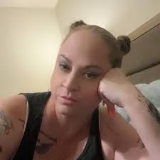 I am looking for someone to extensively deep clean a house for a owner who  is extremely picky and wants to ensure everything is done correctly and to  their liking. It is