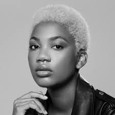 Toi Howard's Instagram, Twitter & Facebook