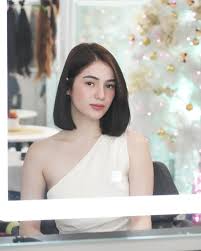 BARBIE IMPERIAL | new hair for new year.. and new role 🥰🤍 thanks  @carldanahair for the haircut & hair color and @trishafied_hairextension  hair extensions… | Instagram