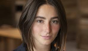 Samantha Sklar's Instagram, Twitter & Facebook