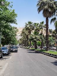 بالشام أحياء بسمنة وأحياء بزيت أحياء ملاقية تاكل وأحياء تأكل من خشاش الأرض أحياء بكلا المعنيين أبو رمانة دمشق في 12 5 2017 A Street View Photo Damascus