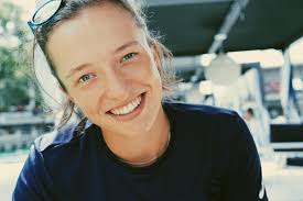 Последние твиты от iga świątek (@iga_swiatek). Iga Swiatek Rozmawiala Z Dziecmi Z Sos Wioski Dzieciece W Polsce O Tenisie O Malych Duzych Marzeniach Zobacz Wideo Z Iga Swiatek Polska Times