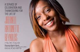 Roxanne Blair's Instagram, Twitter & Facebook