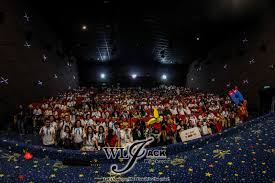 Include shopping in your mid valley megamall tour in malaysia with details like location, timings, reviews & ratings. Coverage One Piece Film Gold Gala Premiere And Malaysia Book Of Records Gsc Midvalley Wljack Com åŽé¾™åˆ†äº«ç½'ç«™ Official Variety Website