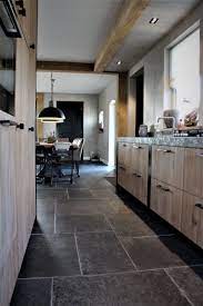 woonboerderij te lunteren steenbergen tegels keuken vloertegels keuken vloeren vloertegels